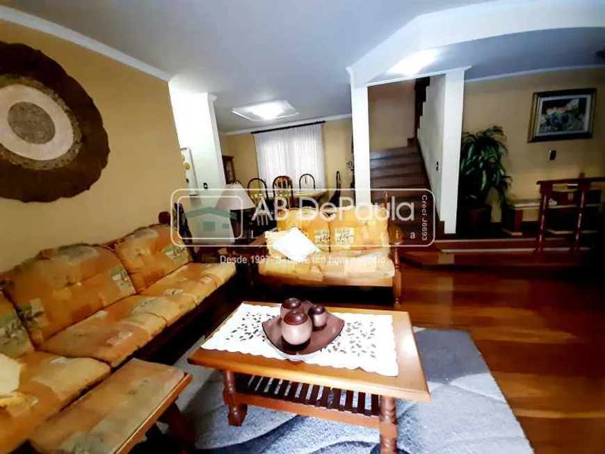 Foto 1 de Casa com 6 Quartos à venda, 579m² em  Vila Valqueire, Rio de Janeiro