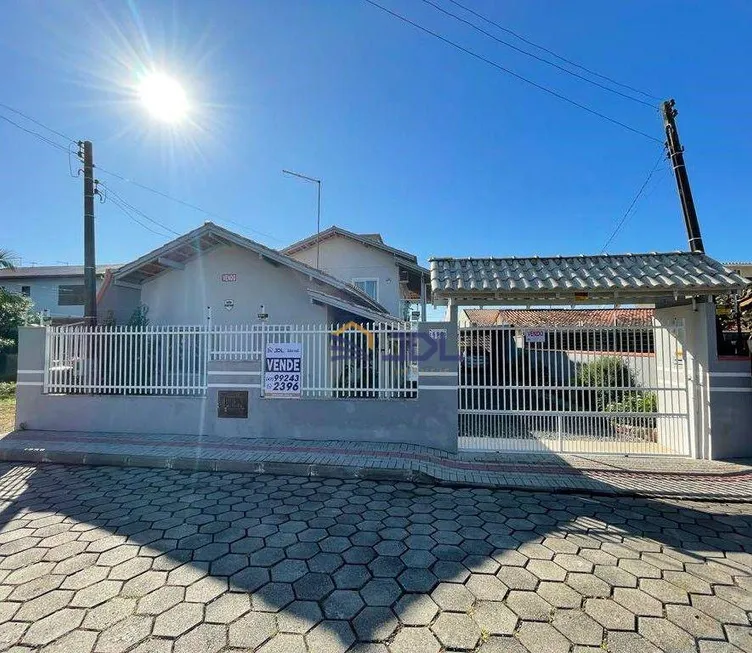 Foto 1 de Casa com 5 Quartos à venda, 200m² em Itajubá, Barra Velha