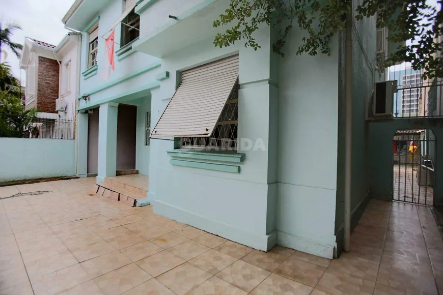 Foto 1 de Casa com 3 Quartos para alugar, 230m² em Moinhos de Vento, Porto Alegre