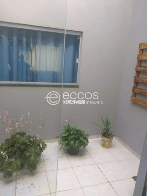 Foto 1 de Casa com 3 Quartos à venda, 140m² em Jardim Europa, Uberlândia