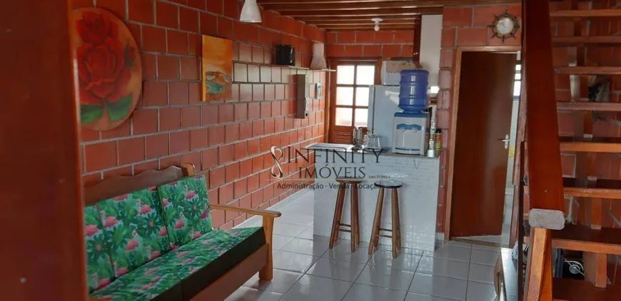 Foto 1 de Casa de Condomínio com 2 Quartos à venda, 65m² em Martim de Sa, Caraguatatuba