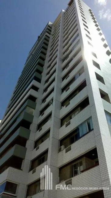 Foto 1 de Apartamento com 3 Quartos à venda, 210m² em Espinheiro, Recife