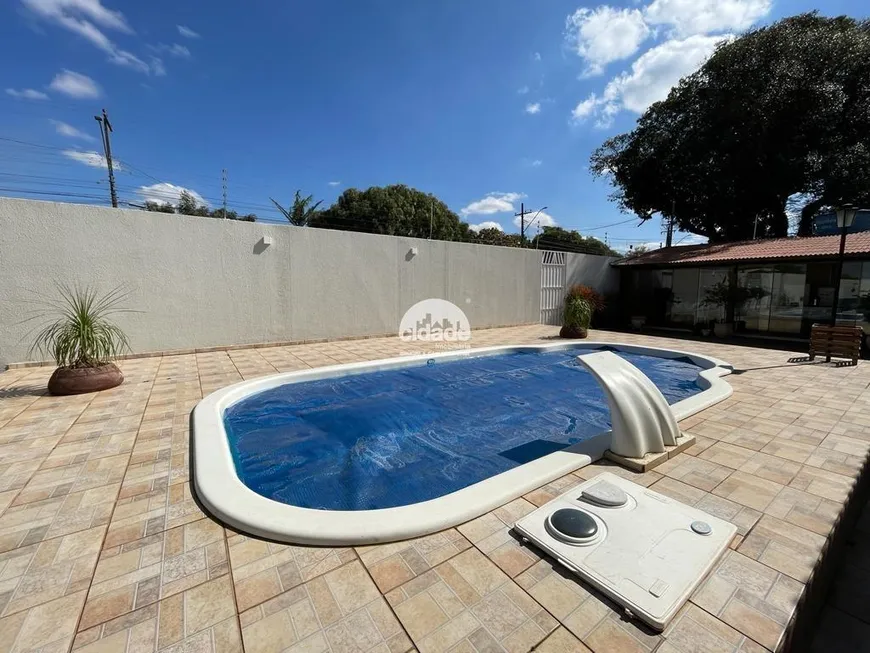 Foto 1 de Casa com 3 Quartos à venda, 250m² em Quatorze de Novembro, Cascavel