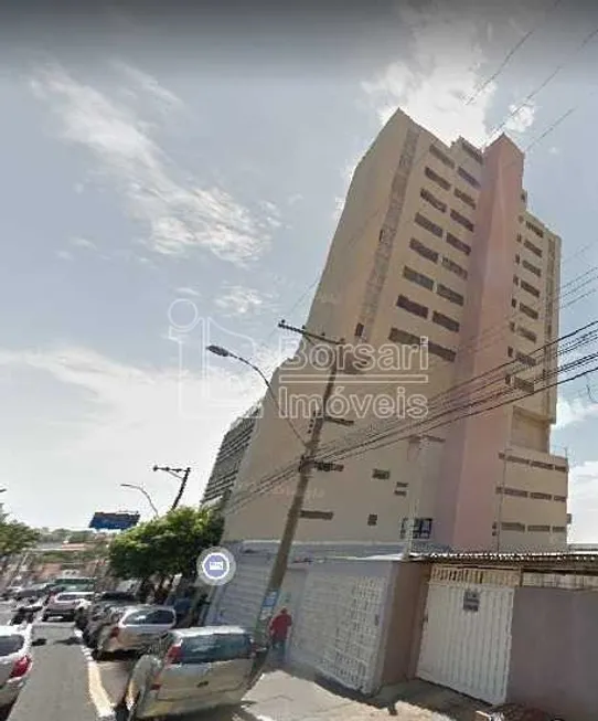 Foto 1 de Apartamento com 3 Quartos para alugar, 120m² em Centro, Araraquara
