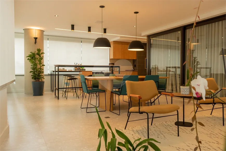 Foto 1 de Apartamento com 3 Quartos à venda, 218m² em Alto da Lapa, São Paulo
