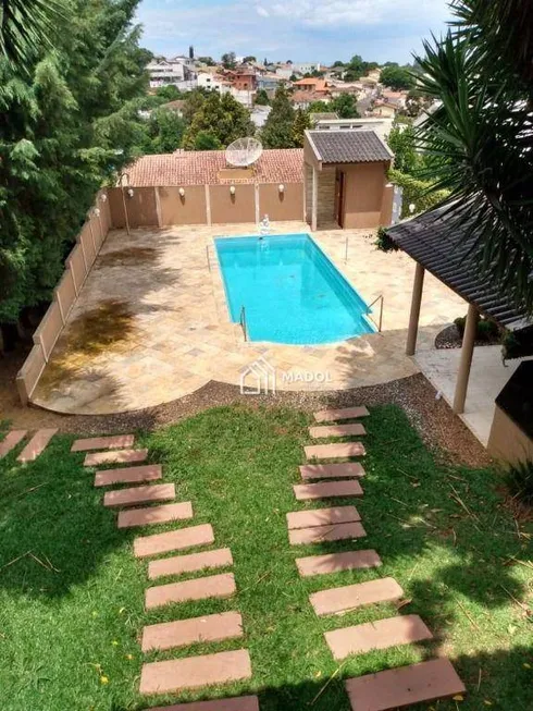 Foto 1 de Casa com 5 Quartos para venda ou aluguel, 244m² em Estrela, Ponta Grossa