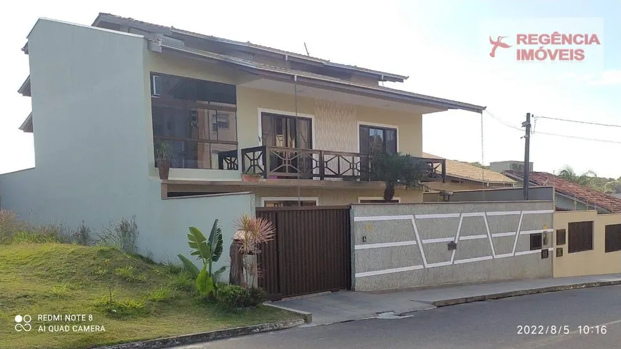 Foto 1 de Casa com 4 Quartos à venda, 446m² em Água Branca, São Francisco do Sul