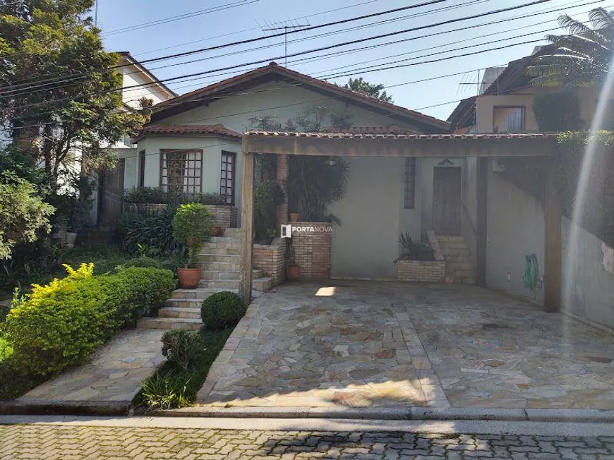 Foto 1 de Casa com 3 Quartos à venda, 167m² em Granja Viana, Cotia