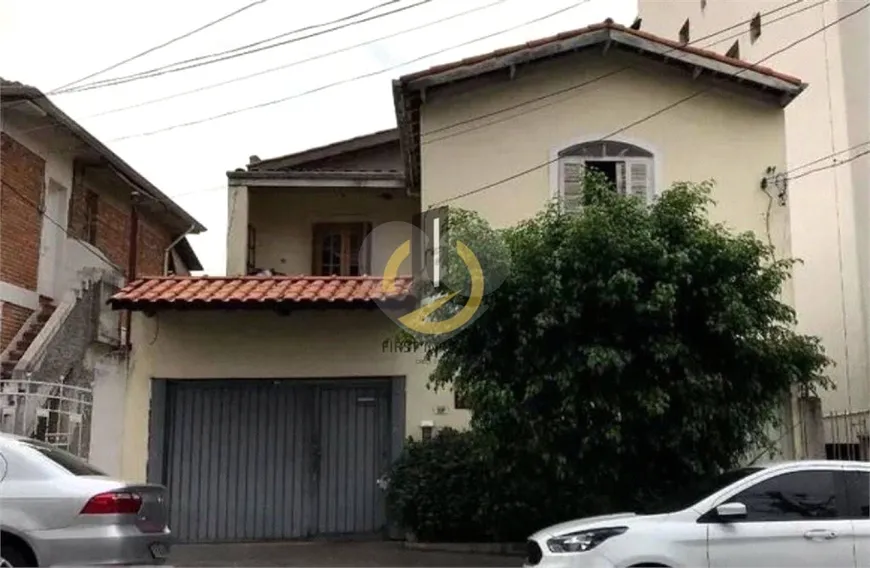 Foto 1 de Casa com 3 Quartos à venda, 330m² em Cambuci, São Paulo