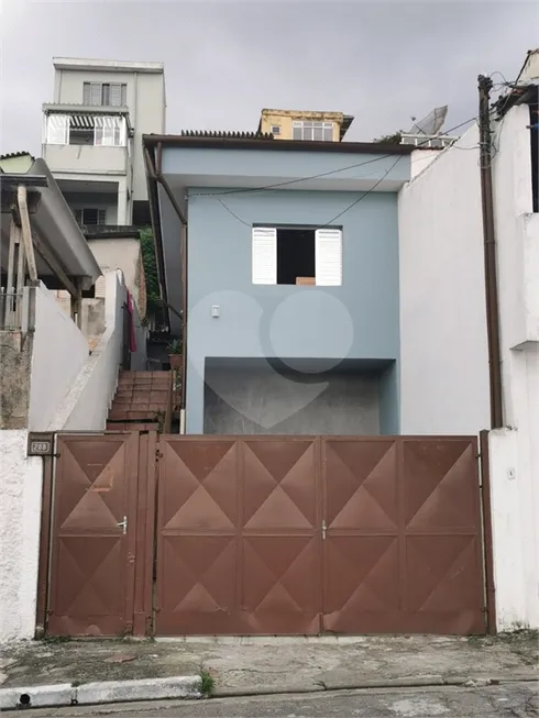 Foto 1 de Casa com 2 Quartos à venda, 140m² em Horto Florestal, São Paulo