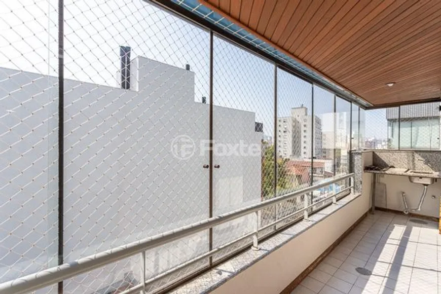 Foto 1 de Apartamento com 3 Quartos à venda, 111m² em Santa Cecília, Porto Alegre