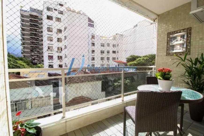 Foto 1 de Apartamento com 4 Quartos à venda, 139m² em Lagoa, Rio de Janeiro