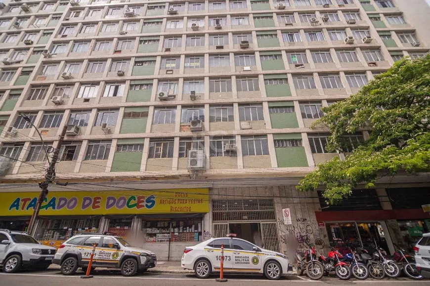 Foto 1 de Sala Comercial para alugar, 23m² em Centro Histórico, Porto Alegre