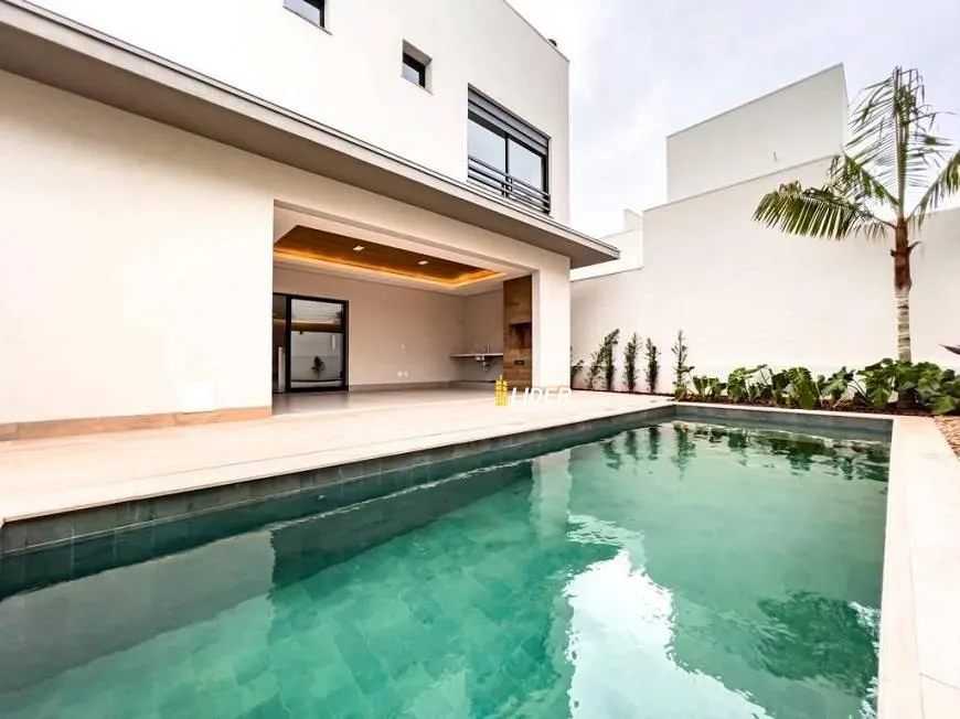 Foto 1 de Casa de Condomínio com 3 Quartos à venda, 300m² em Gávea Sul, Uberlândia
