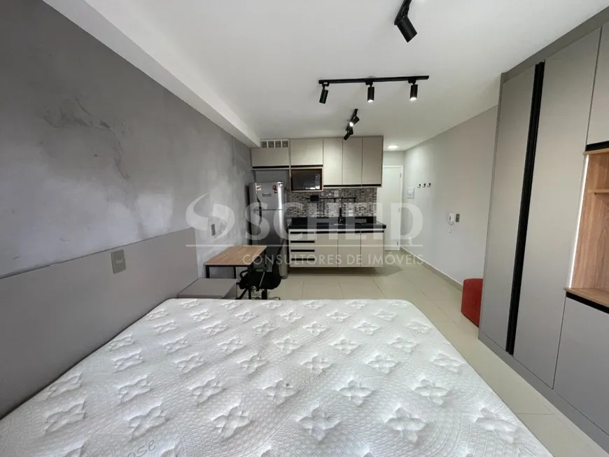 Foto 1 de Flat com 1 Quarto à venda, 270m² em Saúde, São Paulo