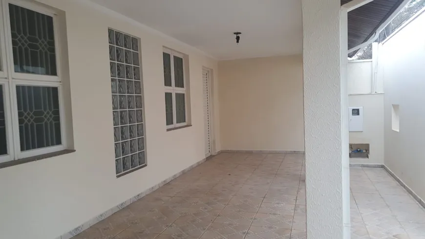 Foto 1 de Casa com 3 Quartos à venda, 130m² em Vila Dias, Mogi Mirim