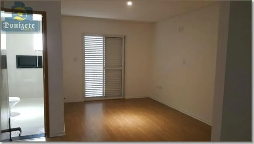 Foto 1 de Sobrado com 3 Quartos à venda, 183m² em Vila Alzira, Santo André