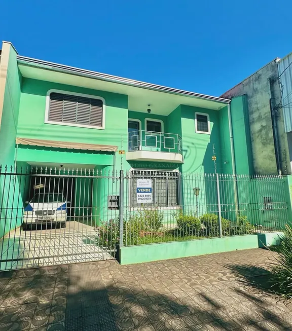 Foto 1 de Sobrado com 3 Quartos à venda, 173m² em Zona 07, Maringá