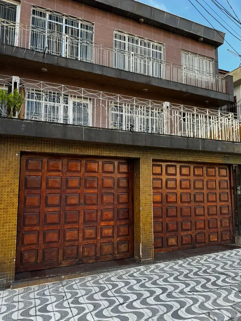 Foto 1 de Casa com 3 Quartos para alugar, 90m² em Tatuapé, São Paulo
