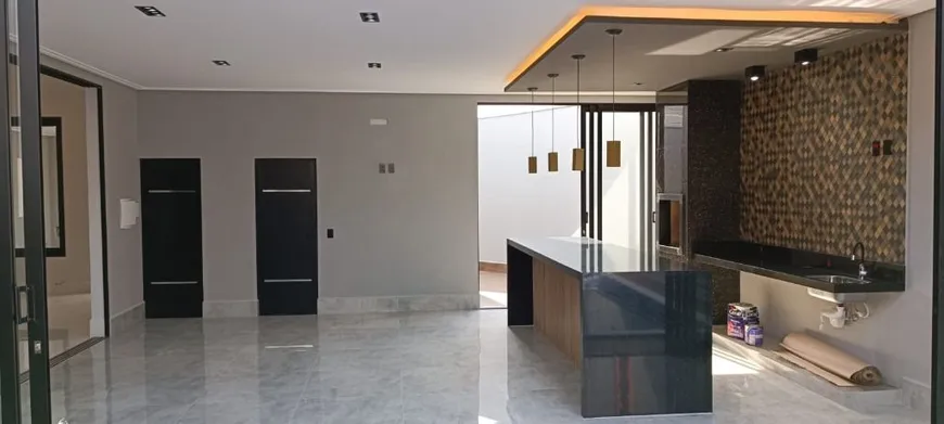 Foto 1 de Casa com 3 Quartos à venda, 220m² em Parque Universitario , Americana