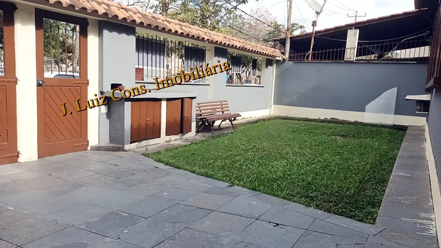Foto 1 de Casa com 2 Quartos à venda, 120m² em Curicica, Rio de Janeiro