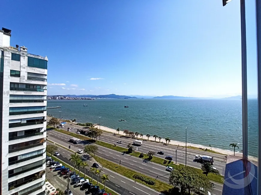 Foto 1 de Apartamento com 2 Quartos à venda, 121m² em Beira Mar, Florianópolis