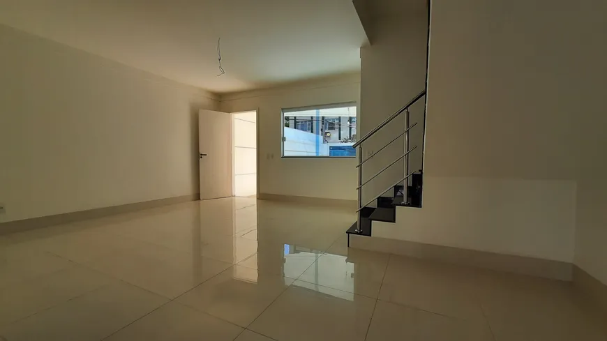 Foto 1 de Casa com 4 Quartos à venda, 200m² em Jardim Camburi, Vitória