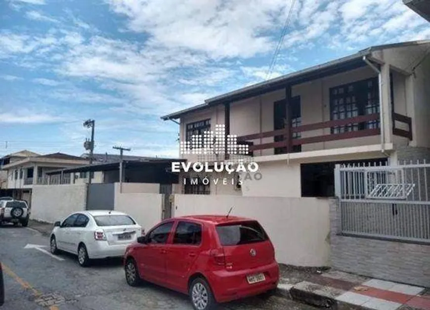 Foto 1 de Galpão/Depósito/Armazém à venda, 560m² em Bela Vista, São José