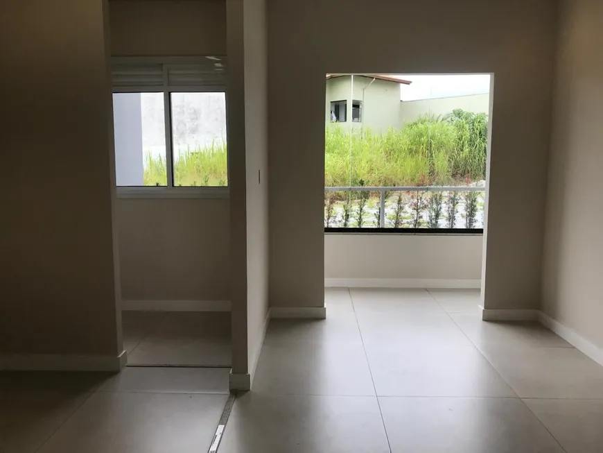 Foto 1 de Apartamento com 2 Quartos à venda, 42m² em Parque Assunção, Taboão da Serra