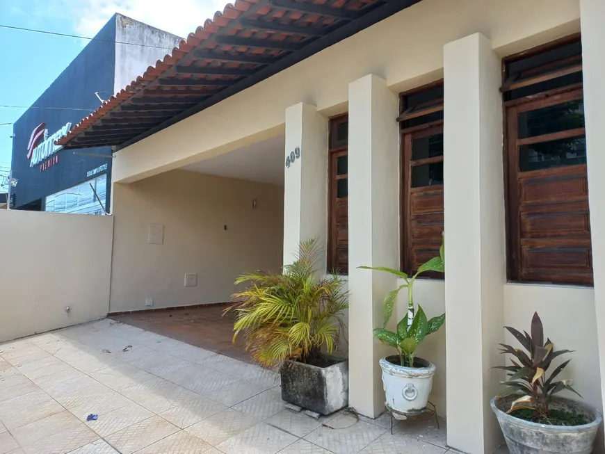 Foto 1 de Sobrado com 5 Quartos à venda, 263m² em Suíssa, Aracaju