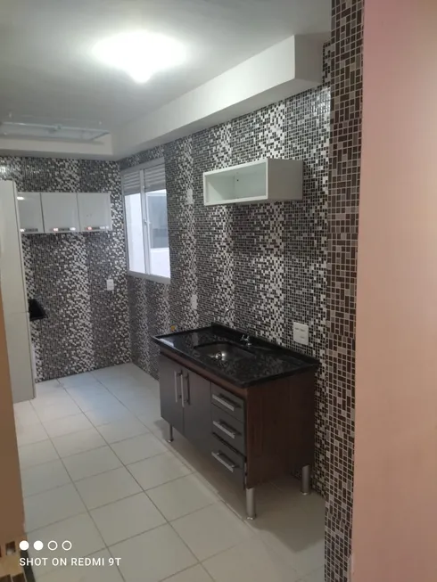 Foto 1 de Apartamento com 2 Quartos à venda, 41m² em Areia Branca, Salvador