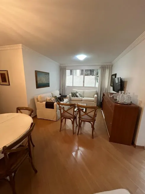 Foto 1 de Apartamento com 2 Quartos à venda, 70m² em Cerqueira César, São Paulo