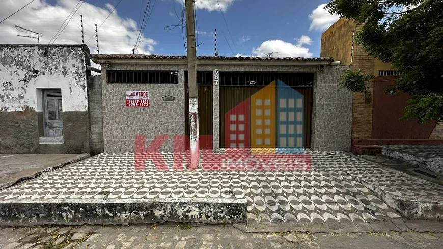 Foto 1 de Casa com 3 Quartos à venda, 128m² em Bom Jardim, Mossoró