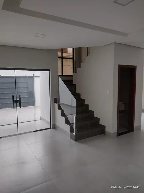 Foto 1 de Casa com 3 Quartos à venda, 124m² em Ibituruna, Montes Claros
