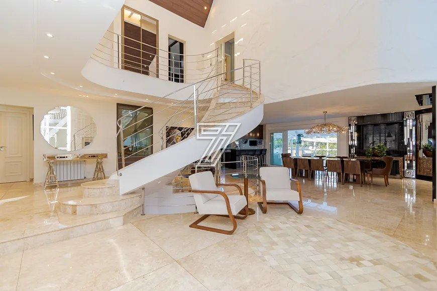 Foto 1 de Casa de Condomínio com 7 Quartos à venda, 498m² em Alphaville Graciosa, Pinhais