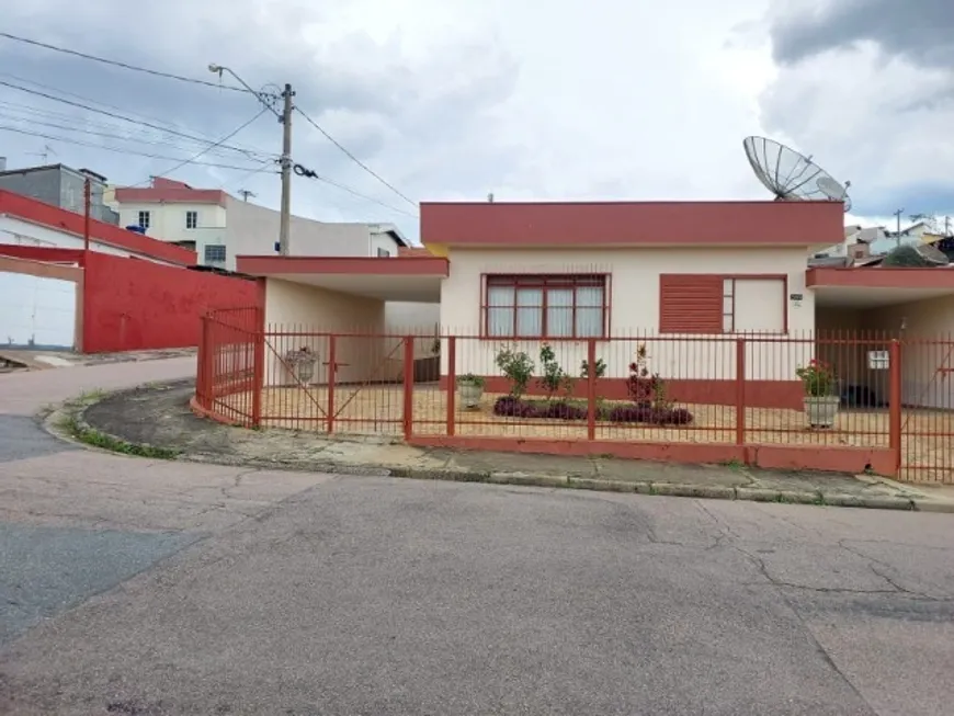 Foto 1 de Casa com 3 Quartos à venda, 345m² em Jardim Pacaembú, Jundiaí