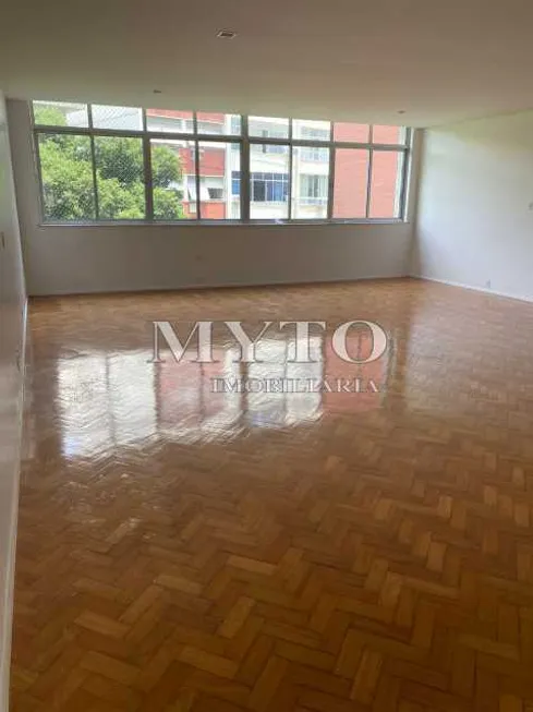 Foto 1 de Apartamento com 4 Quartos à venda, 265m² em Copacabana, Rio de Janeiro