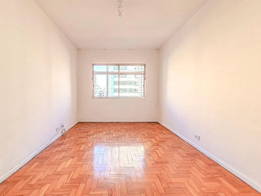 Foto 1 de Apartamento com 1 Quarto à venda, 46m² em Cerqueira César, São Paulo