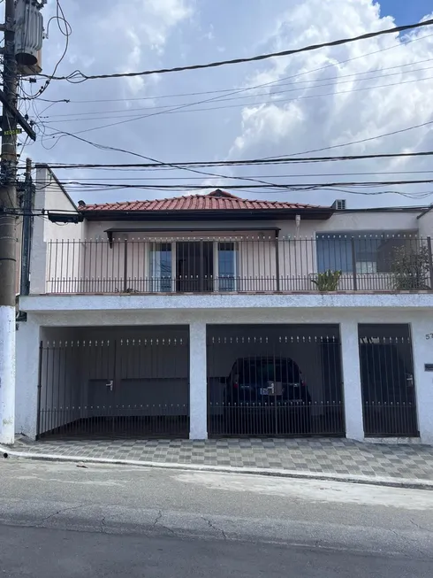 Foto 1 de Sobrado com 3 Quartos à venda, 160m² em Vila Brasílio Machado, São Paulo