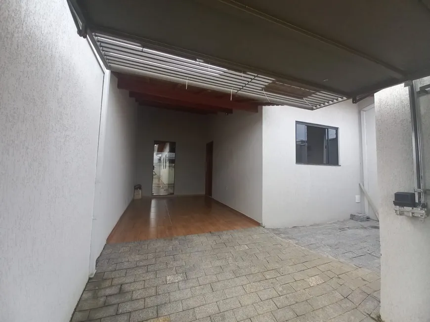 Foto 1 de Casa com 3 Quartos à venda, 110m² em Cidade Vergani, Pouso Alegre