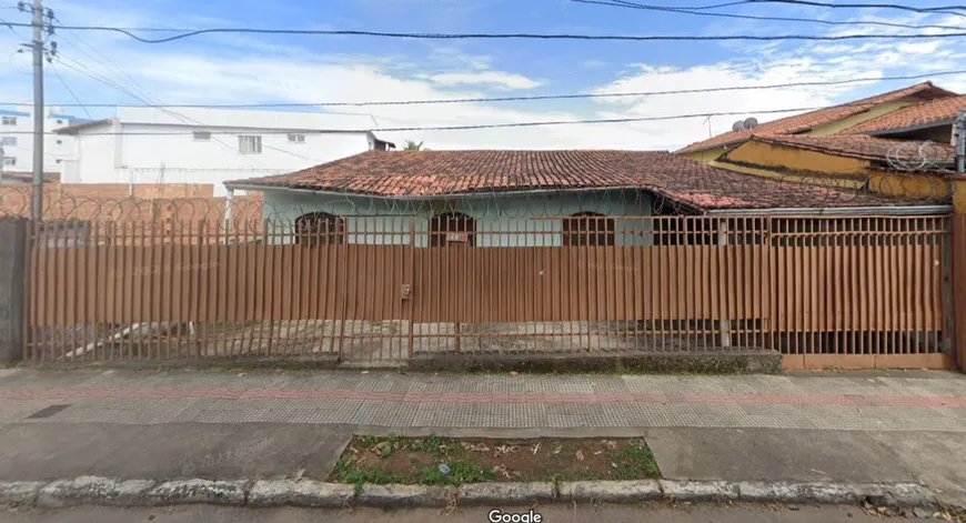 Foto 1 de Casa com 3 Quartos à venda, 213m² em Santa Mônica, Belo Horizonte