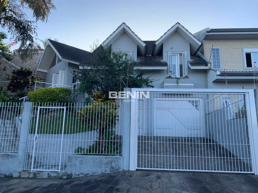 Foto 1 de Casa com 3 Quartos à venda, 186m² em Nossa Senhora das Graças, Canoas