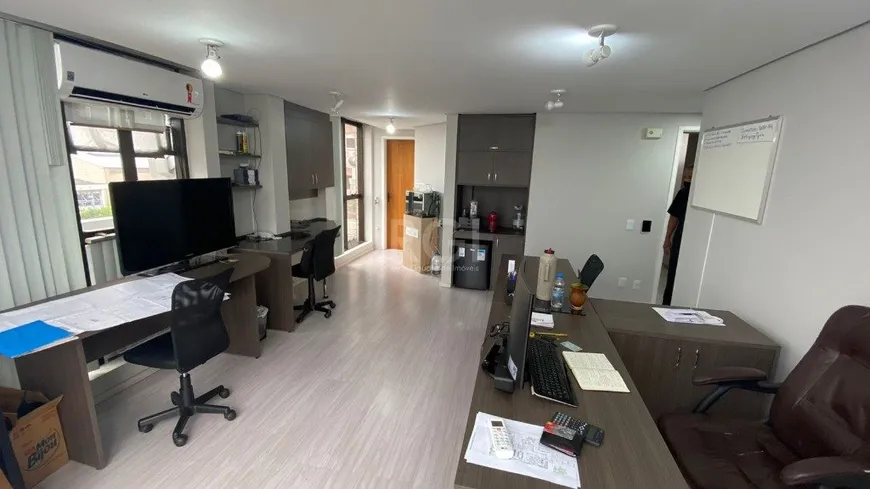 Foto 1 de Sala Comercial à venda, 30m² em Menino Deus, Porto Alegre