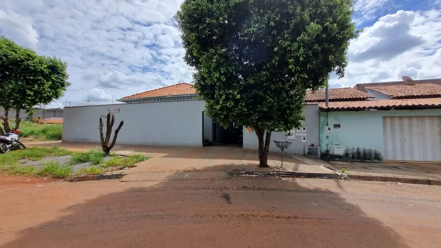 Foto 1 de Casa com 3 Quartos à venda, 180m² em Carolina Parque, Goiânia