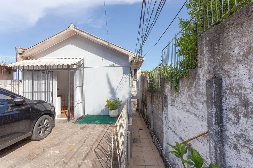 Foto 1 de Casa com 4 Quartos à venda, 230m² em Glória, Porto Alegre