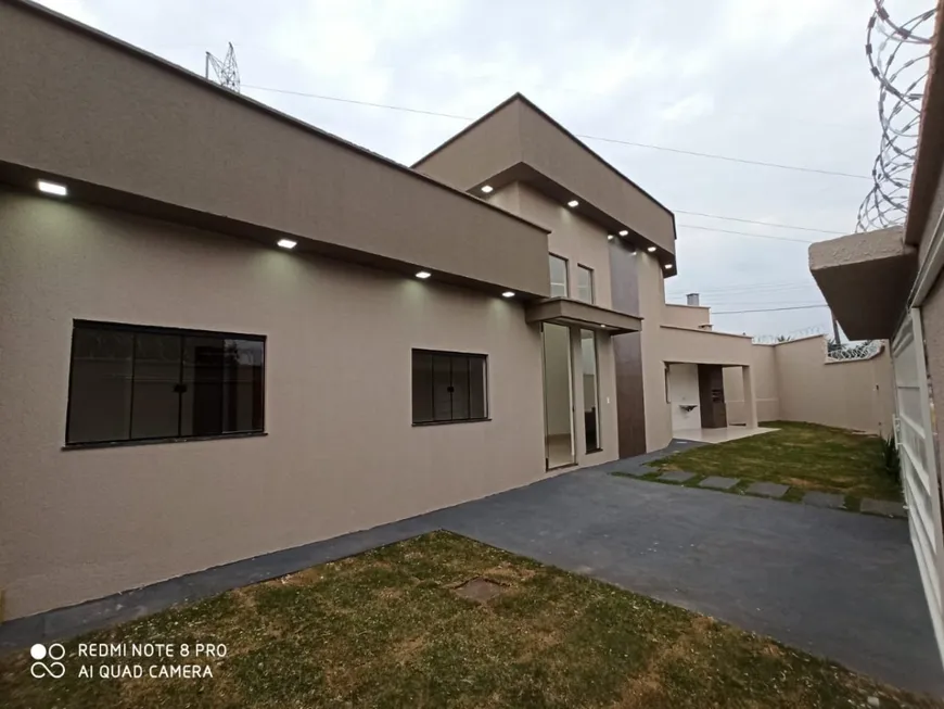 Foto 1 de Casa com 3 Quartos à venda, 107m² em Residencial Forteville, Goiânia