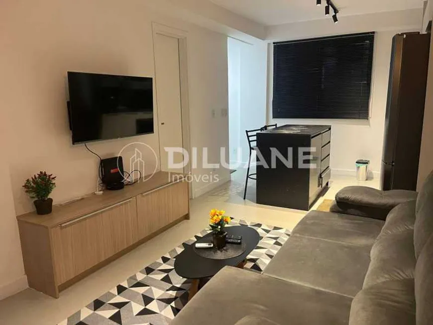 Foto 1 de Apartamento com 1 Quarto à venda, 46m² em Copacabana, Rio de Janeiro