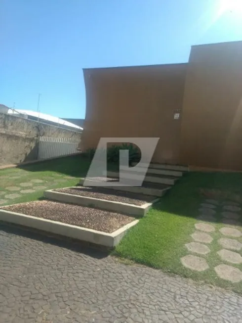 Foto 1 de Casa com 3 Quartos para alugar, 326m² em Cidade Jardim, Piracicaba