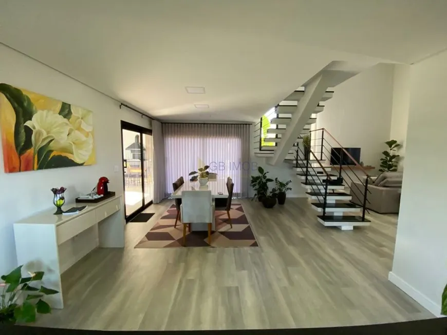Foto 1 de Casa de Condomínio com 3 Quartos à venda, 273m² em Machadinho, Jarinu