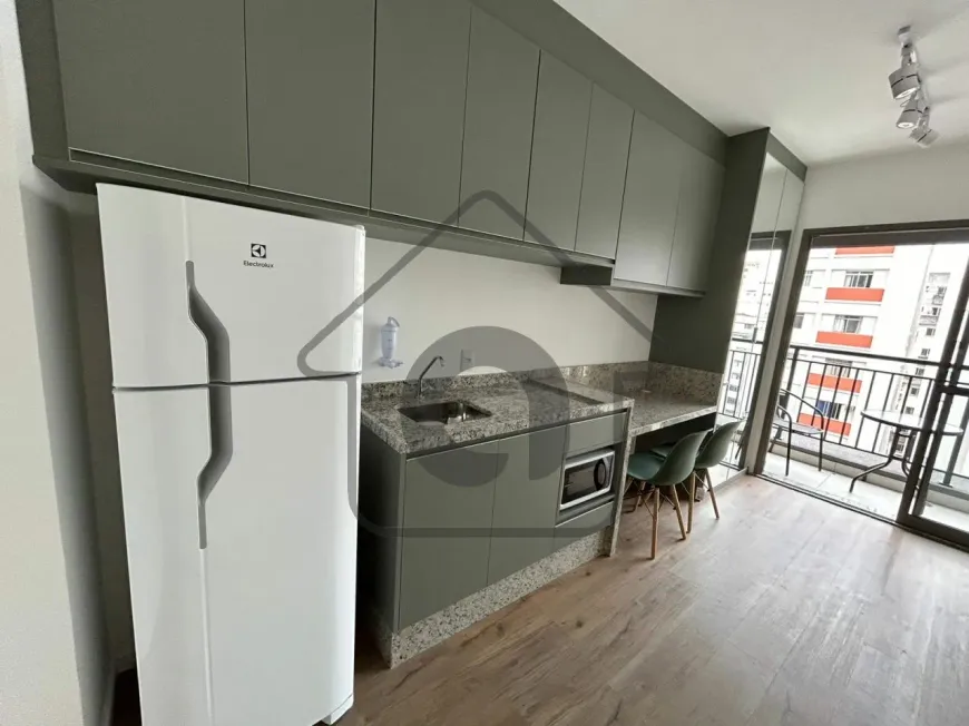 Foto 1 de Apartamento com 1 Quarto para alugar, 21m² em República, São Paulo